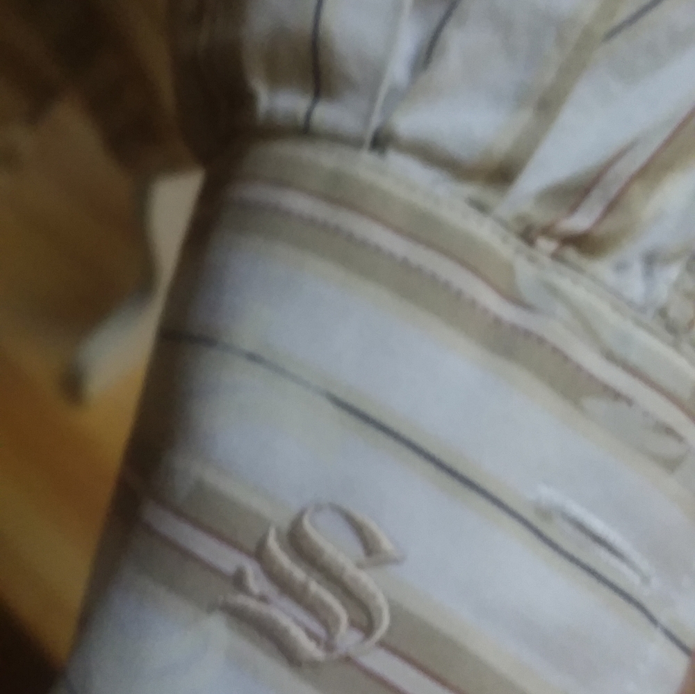 Men's shirt